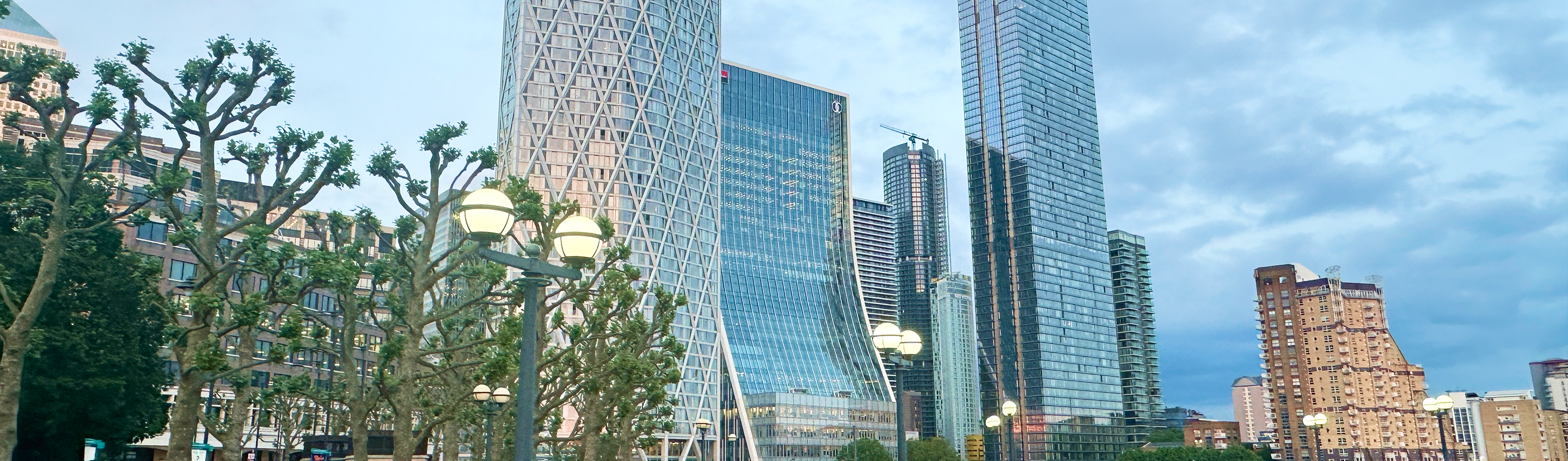 London Reporting Academy - CONNECTEZ-VOUS AVEC DE VÉRITABLES EXPERTS